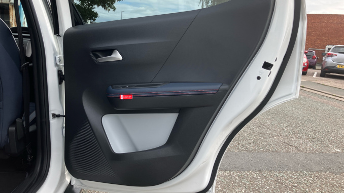 Citroen C3 Aircross 83kW Extended Range Collection 54kWh 5dr Auto Electric Hatchback - Image 35